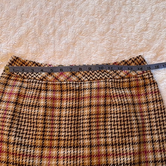 Chadwick’s tweed plaid midi skirt - size 6P - Picture 4 of 9